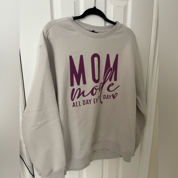 Mom Mode - Picture 1 of 3